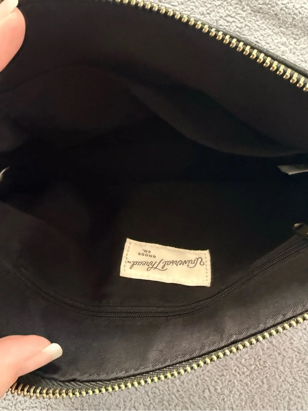 Universal Thread Black Pebbled Leather Cayden Crossbody Bag